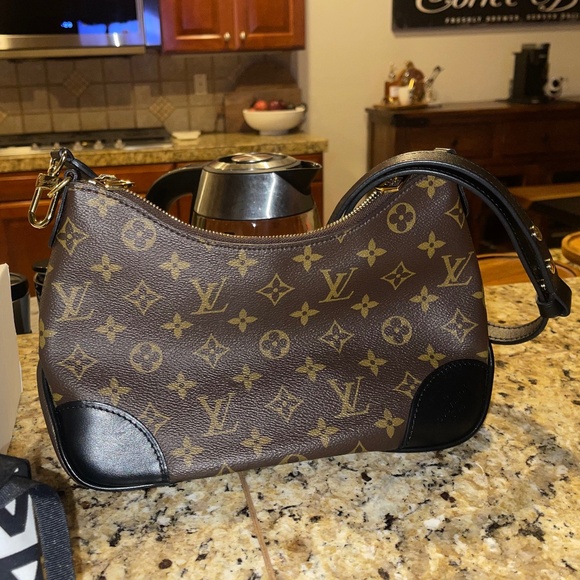 SOLD ON DIFFERENT SITE LOUIS VUITTON BOULOGNE NM NOIR. - Picture 1 of 8